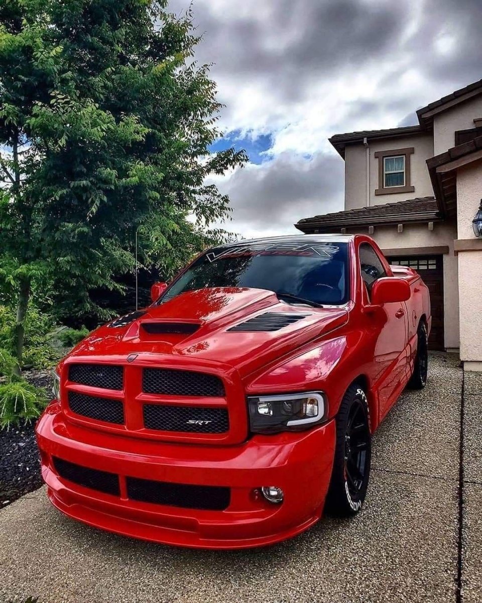 Dodge Ram 1500 srt-10