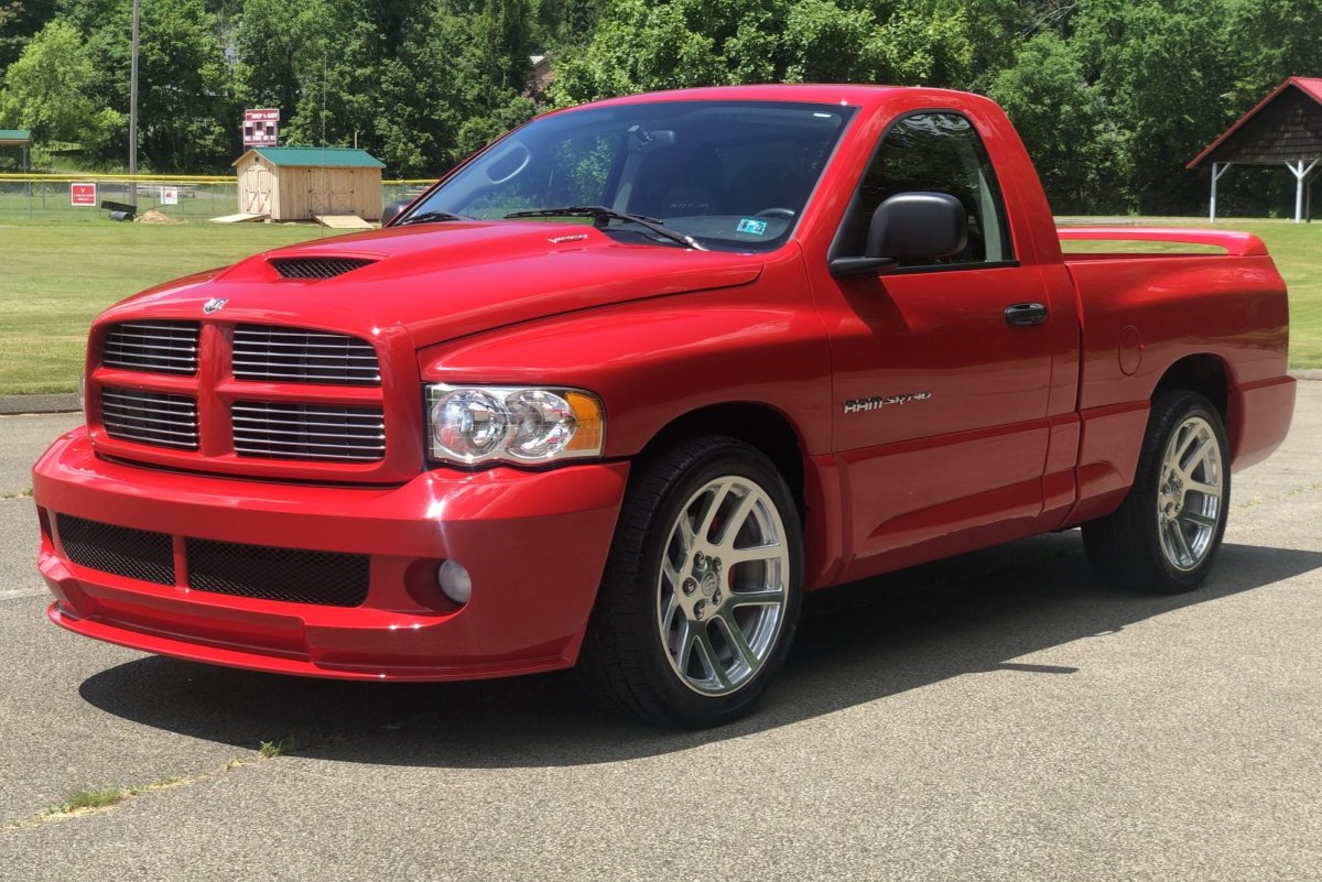 Dodge Ram srt-10 2004