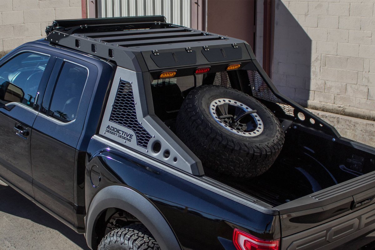 Ford Raptor с кузовом