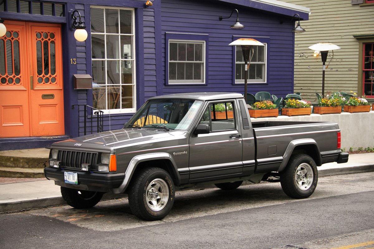 Jeep j-10 Comanche