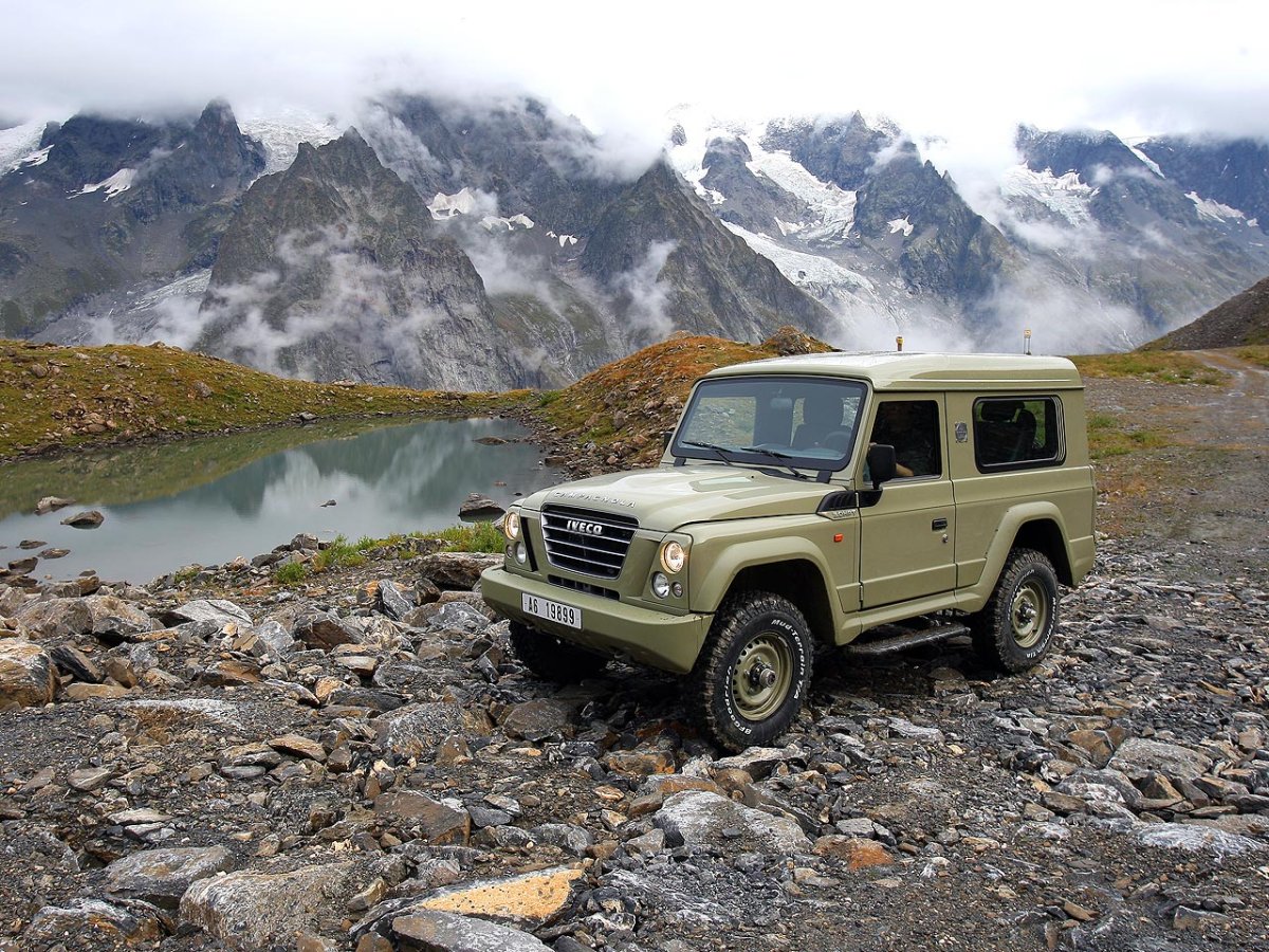 Внедорожник Iveco massif
