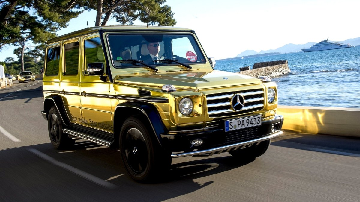 Mercedes Benz g-class g500