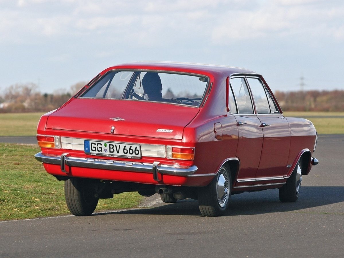 Opel Rekord седан 1967