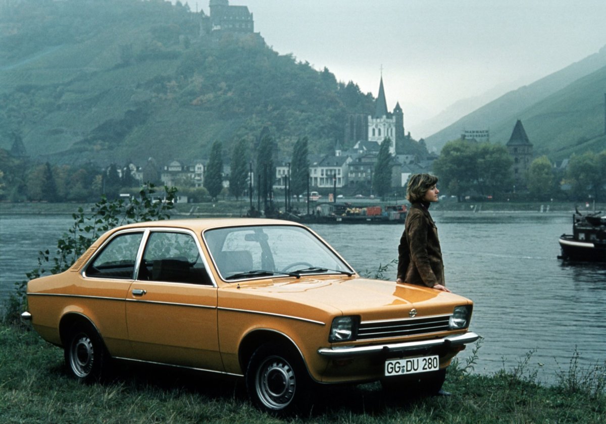 Opel Kadett 1.2 МТ, 1977,