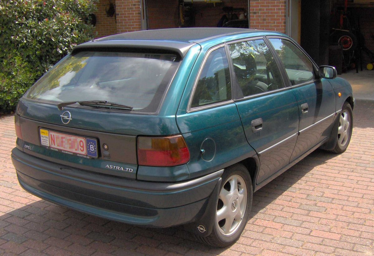 Opel Astra f 1997 1.6