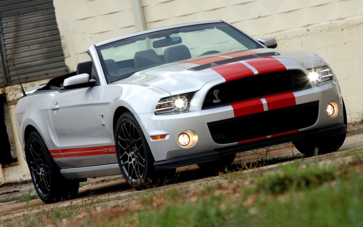 Ford Shelby gt500 SVT