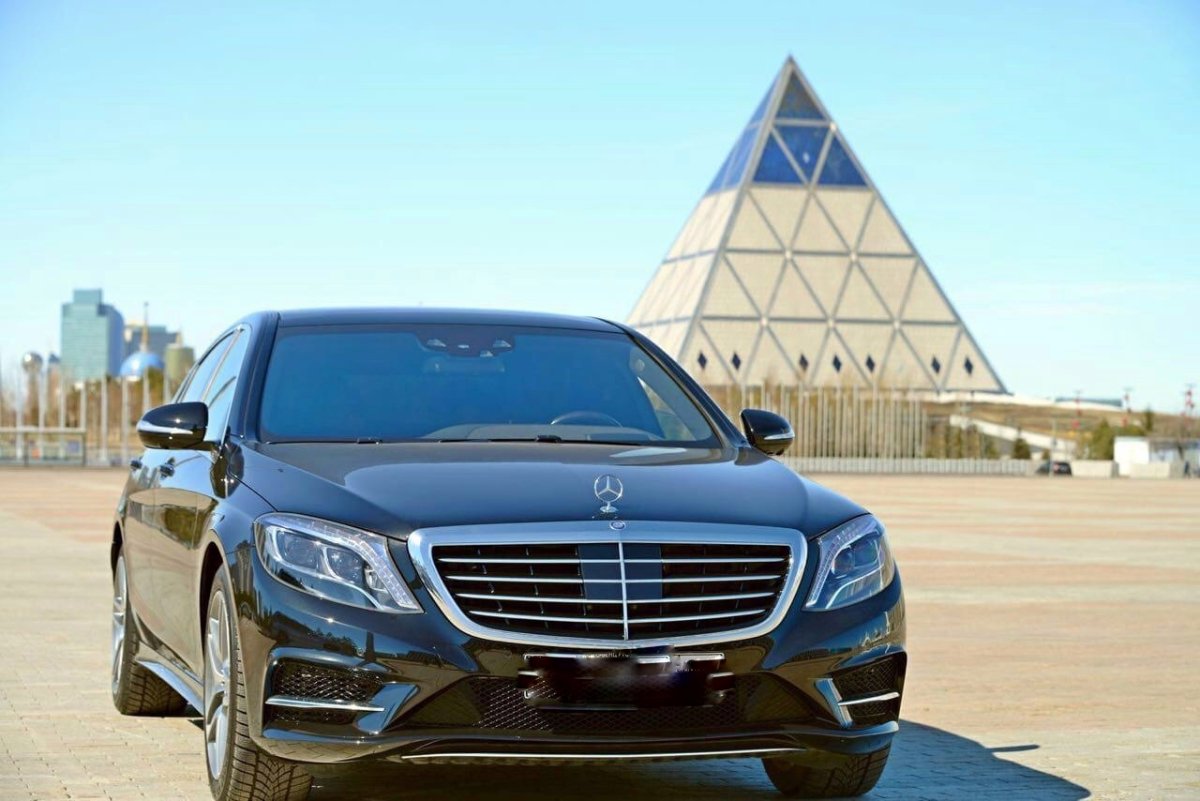 Mercedes s class w223 в Казахстане