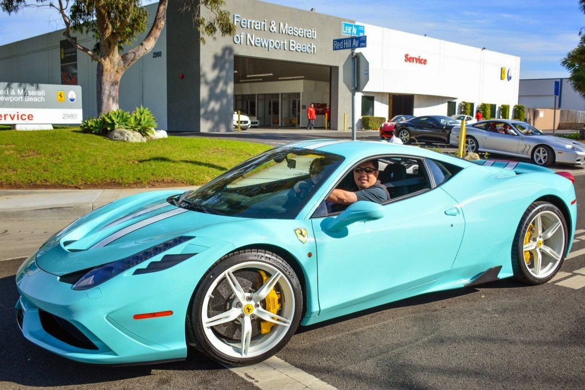Ferrari 458 Cyan
