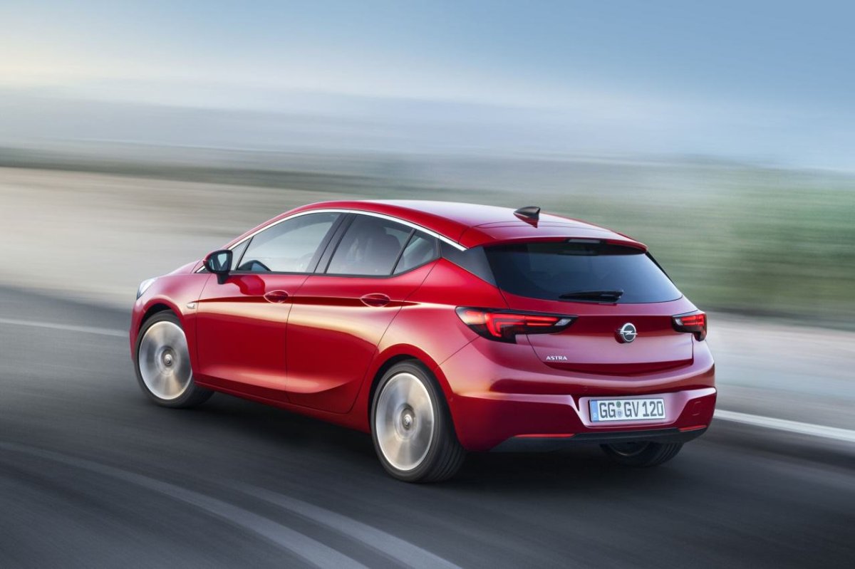 Opel Astra 2016 хэтчбек
