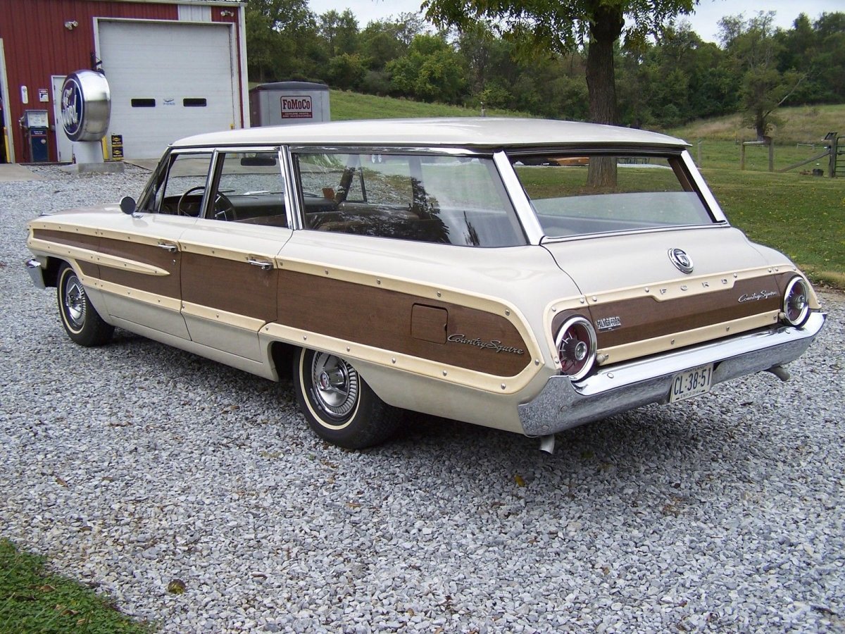 Ford Country Squire Wagon