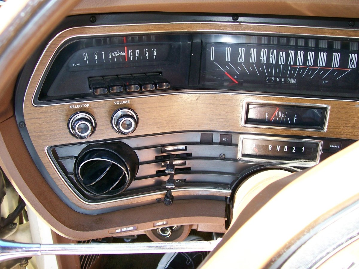 1970 Ford Ltd Country Squire салон