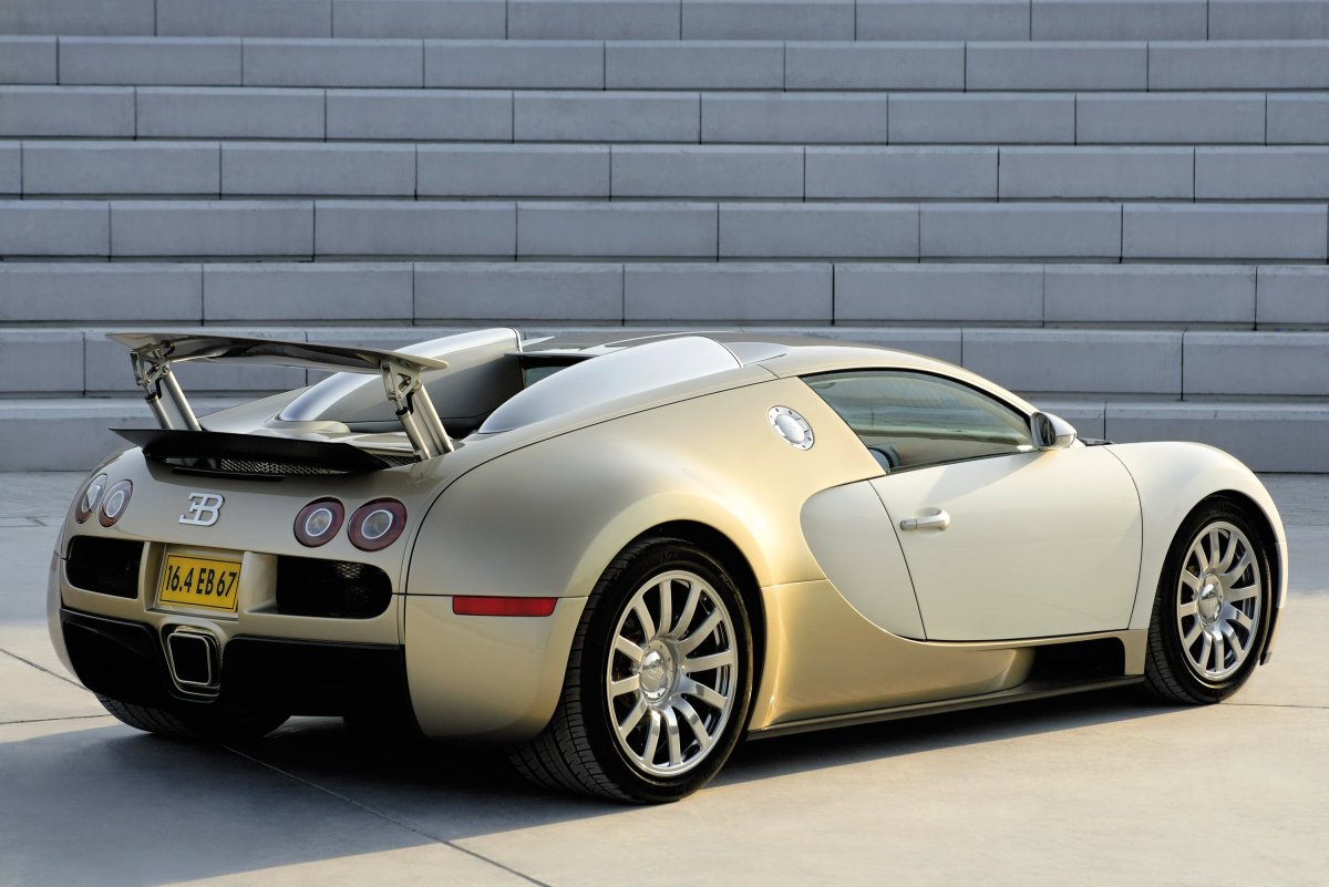Bugatti Veyron 2005