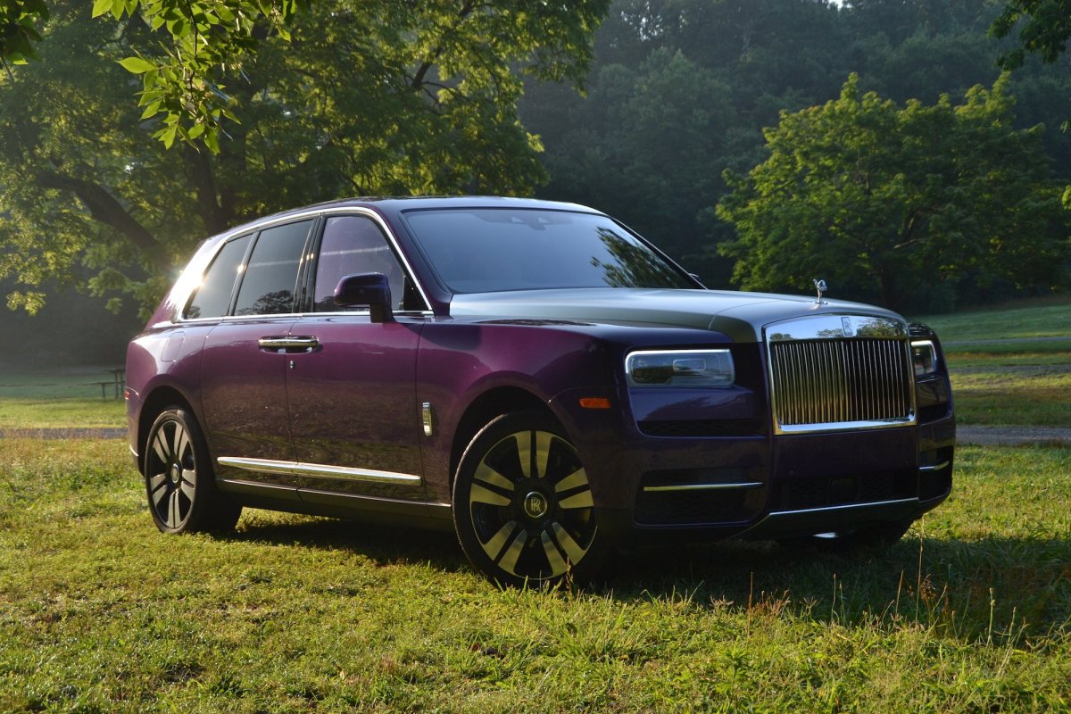 Роллс Ройс SUV