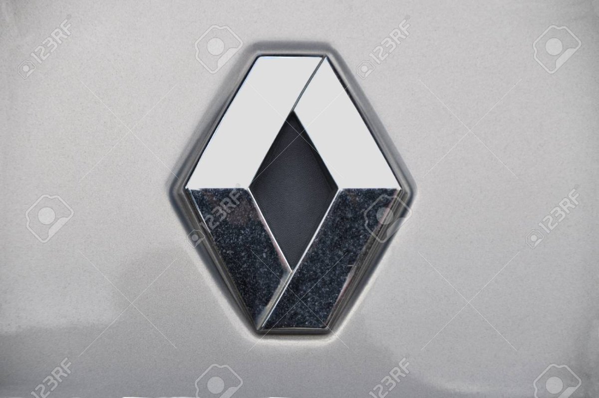Ромбик марка машины Renault