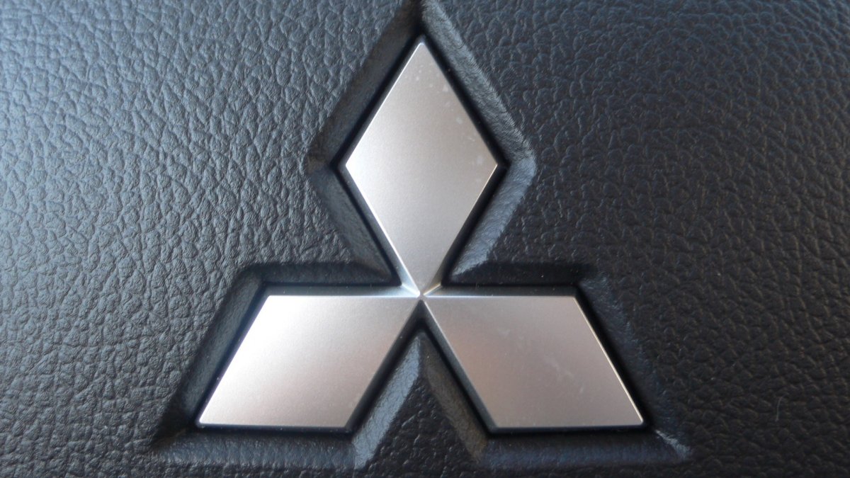 4wd Emblem Outlander XL