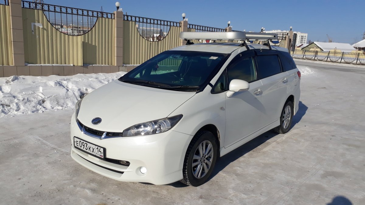 Toyota Wish 2011