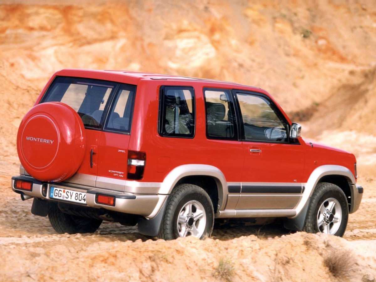 Opel Monterey 1998