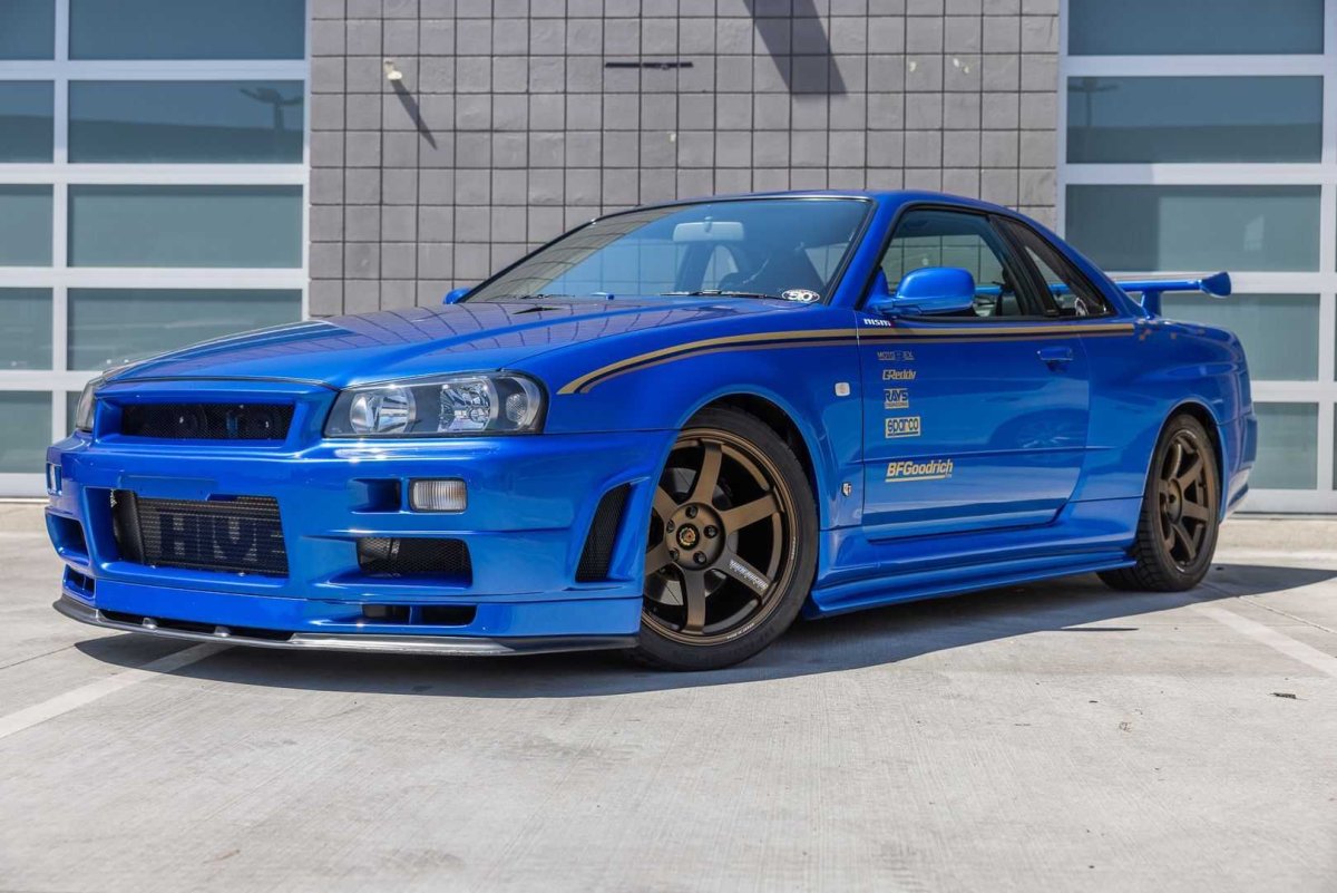 Nissan Skyline r34 Paul Walker
