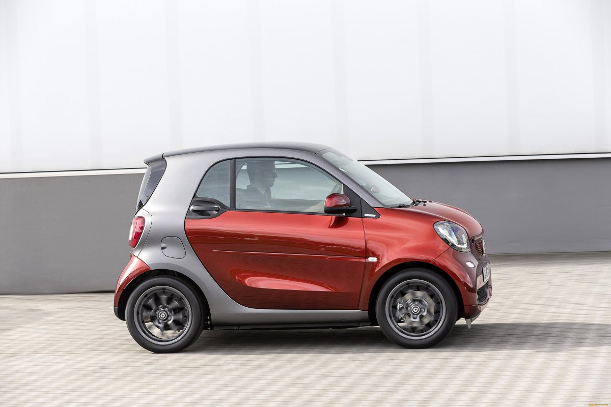 Машина смарт Fortwo