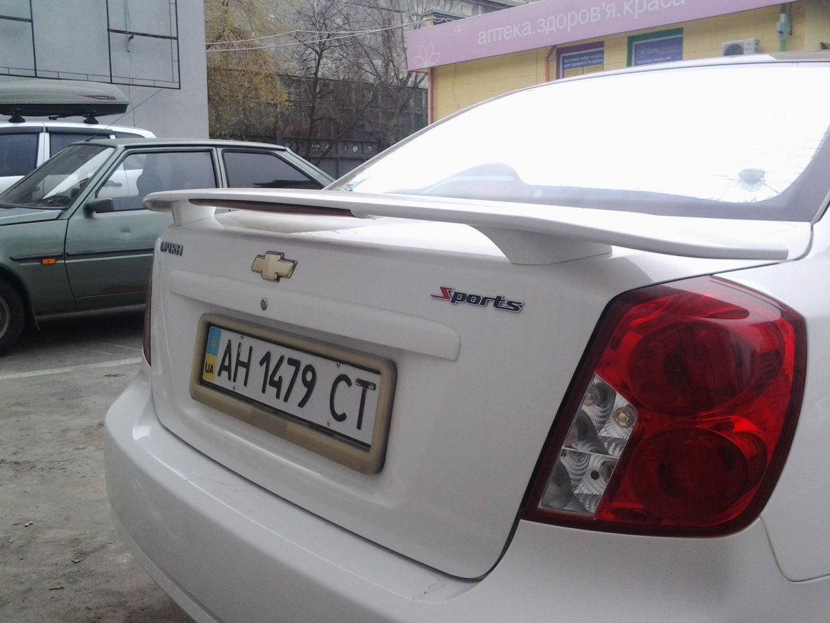 Chevrolet Lacetti спойлер
