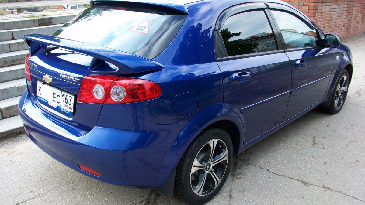 Chevrolet Lacetti спойлер