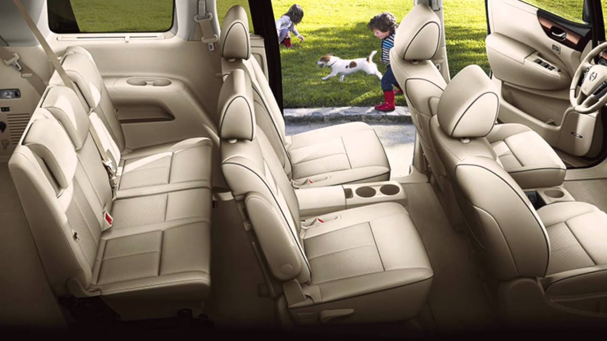 Минивэн Nissan Quest
