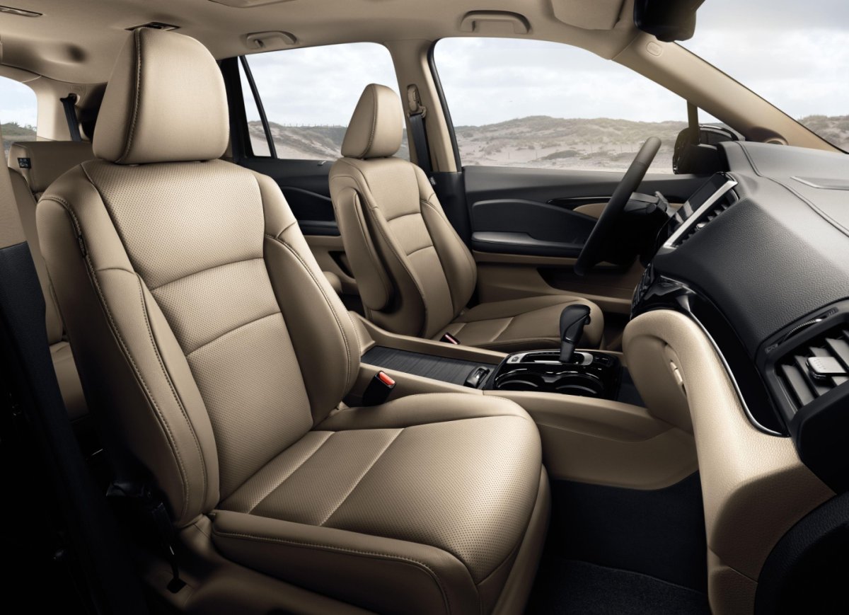 Honda Pilot 2018 интерьер