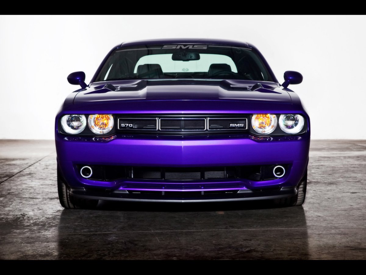 Dodge Challenger SMS 570