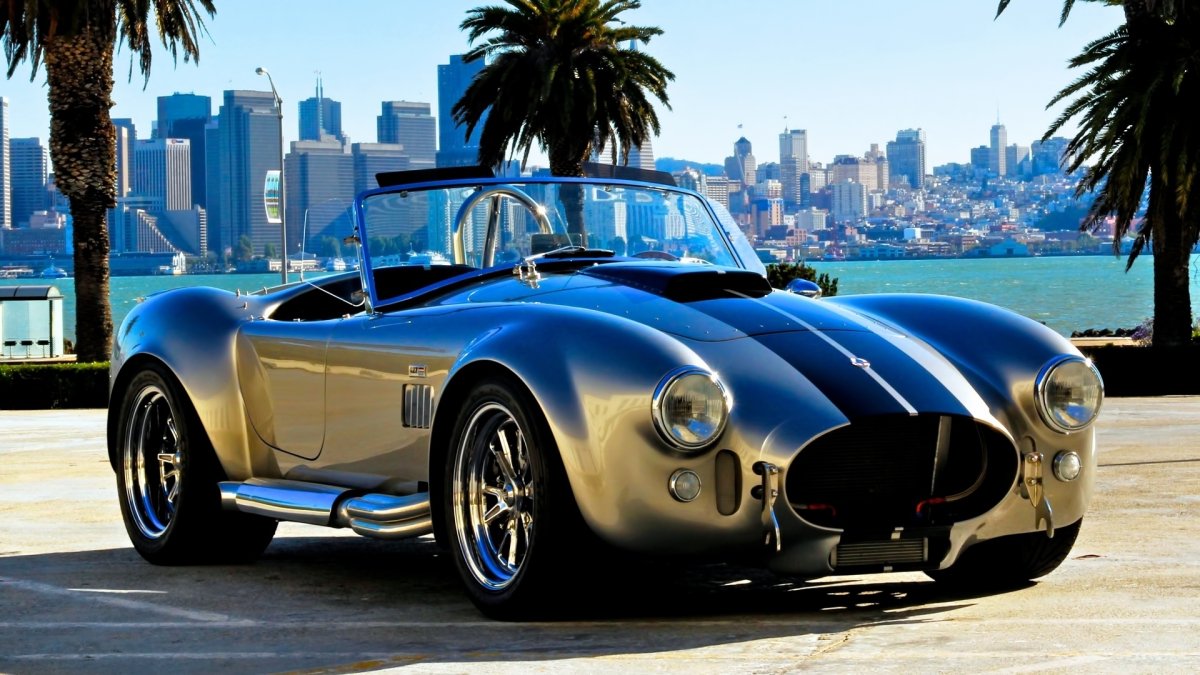 Машина AC Cobra