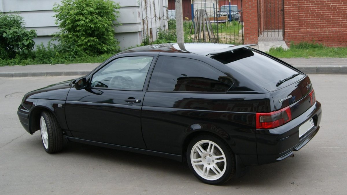 ВАЗ 2112 купе черная