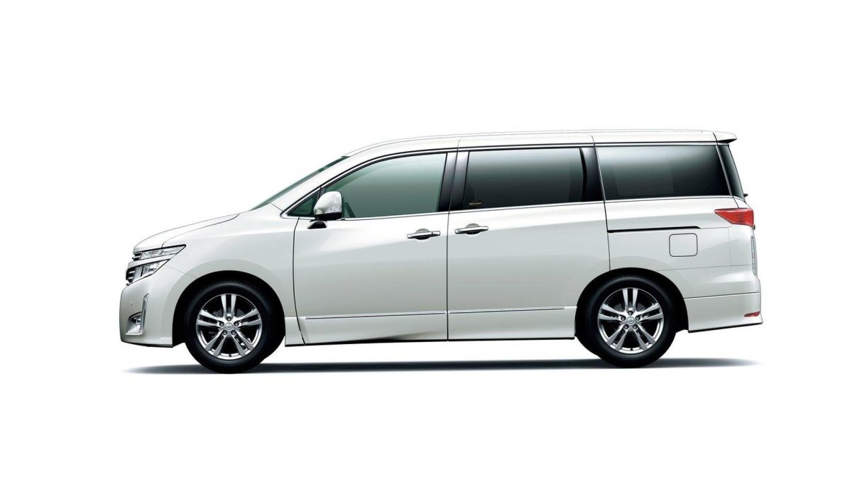 Nissan Elgrand 2011