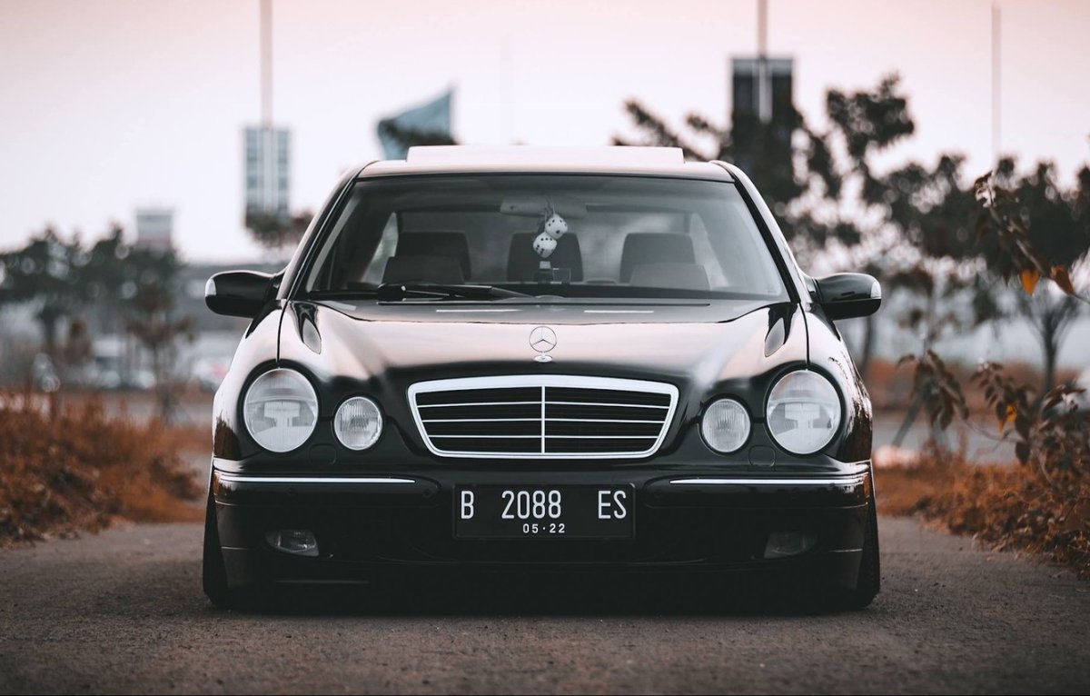 Мерседес w210 e280