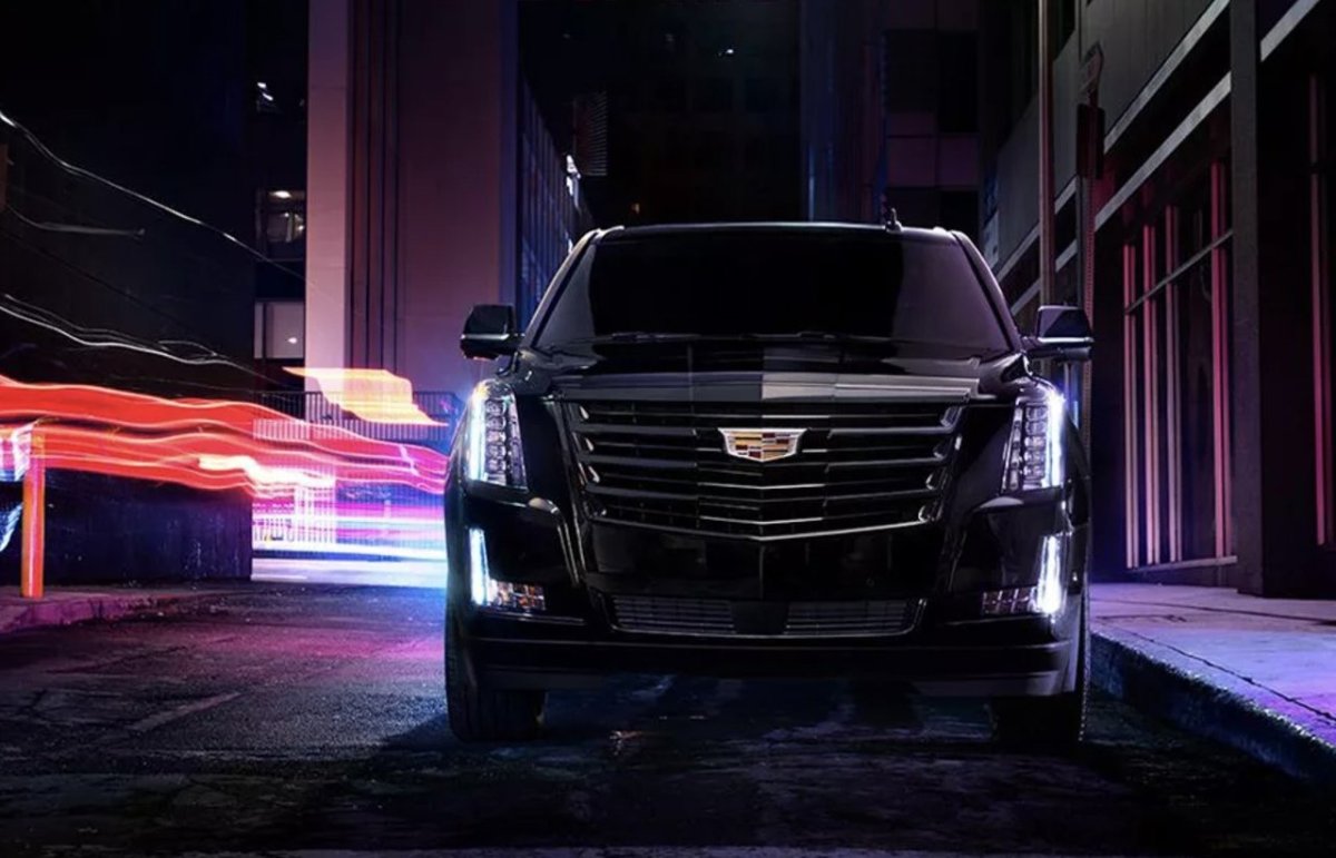 Escalade 2020 черный