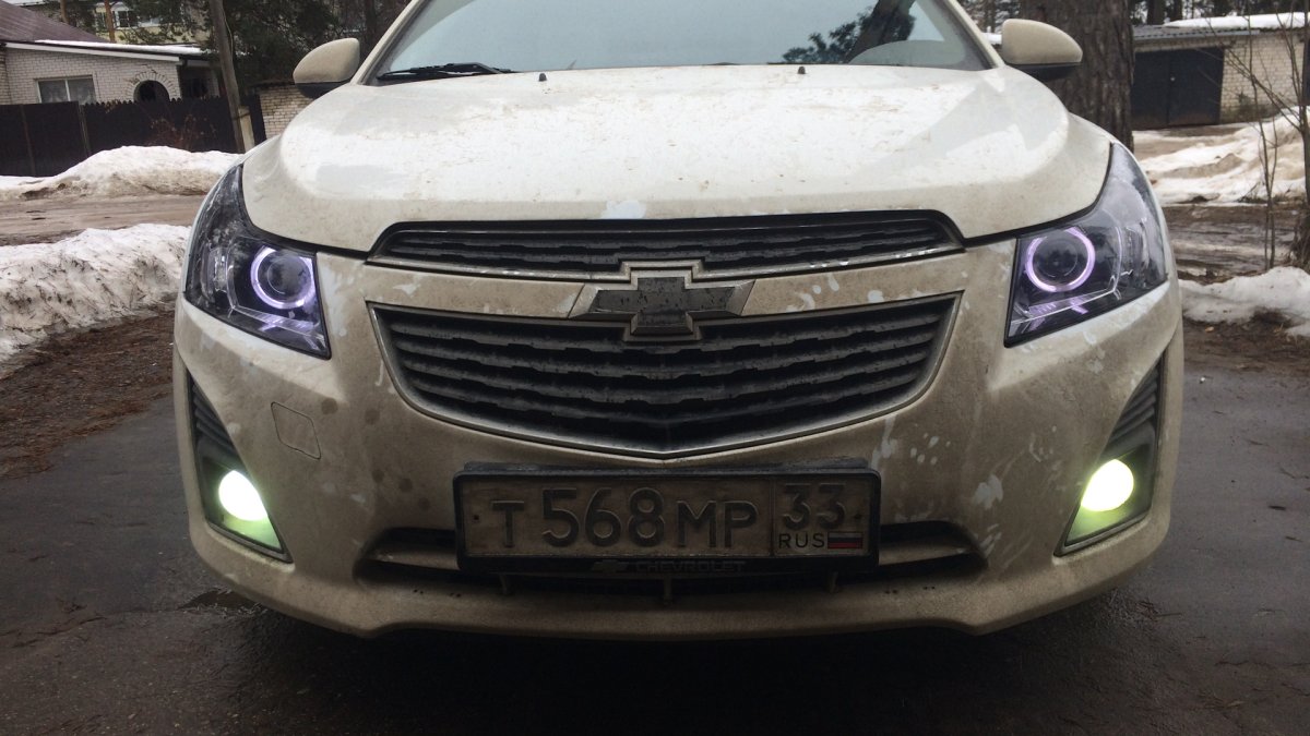 Chevrolet Cruze с би ксеноном