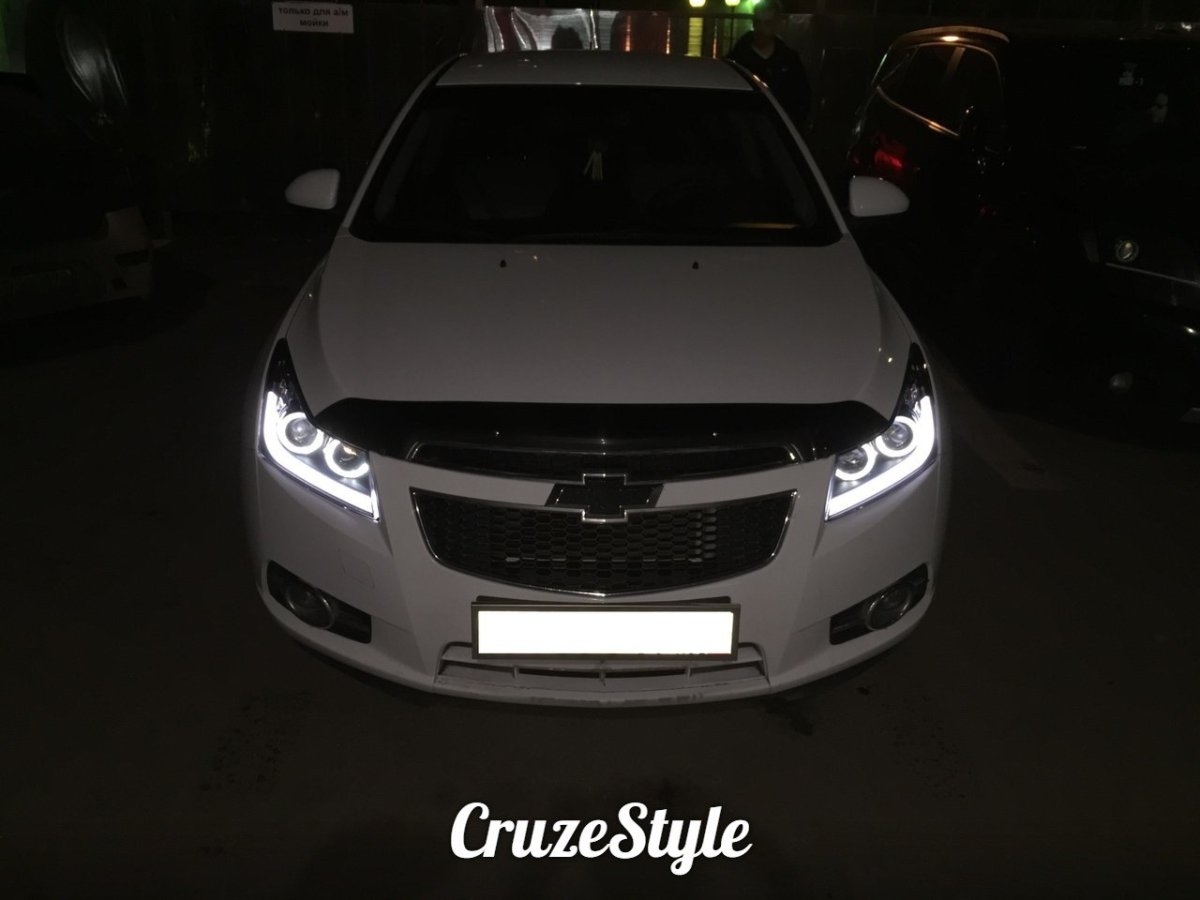 Chevrolet Cruze передняя оптика