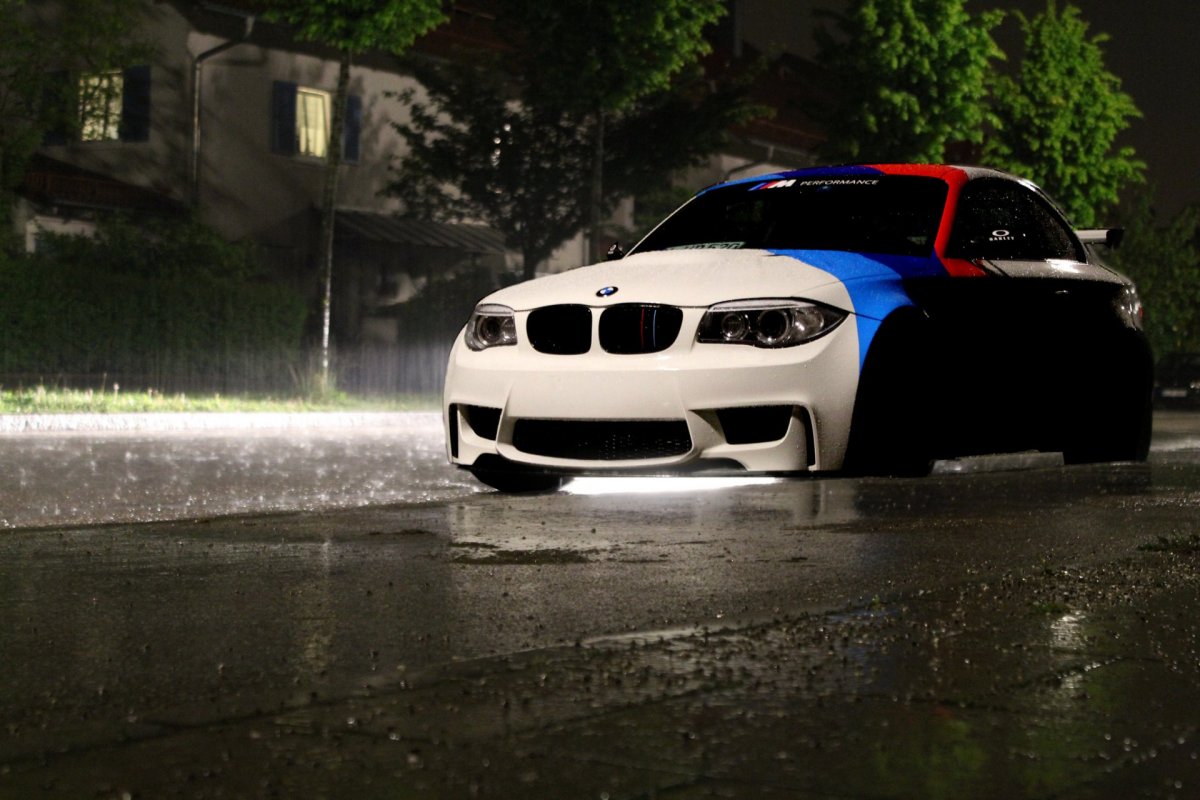 BMW m3 e92 in Rain