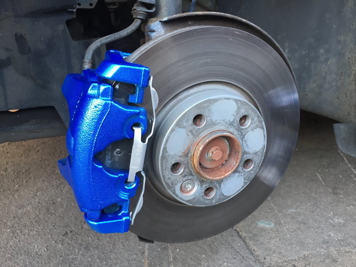 S80 задний суппорт