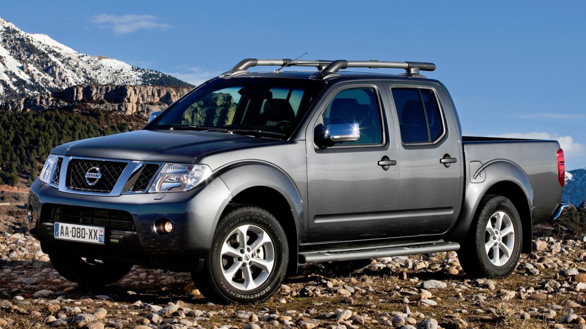 Nissan Navara 2021г