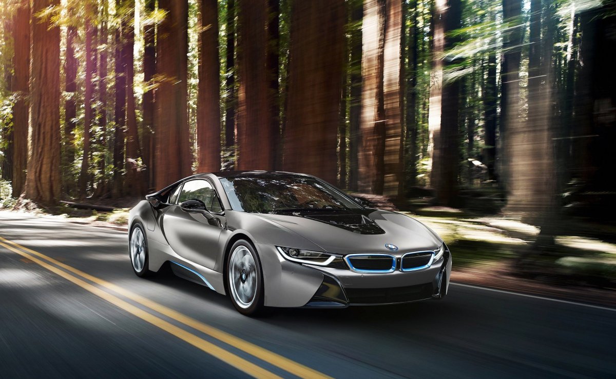 BMW i8 2023