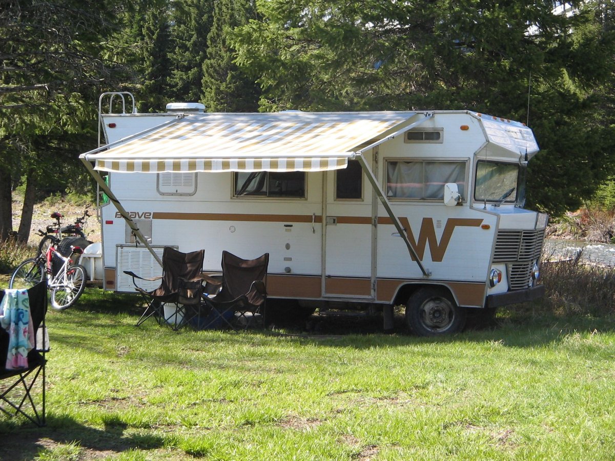 Winnebago Brave 1972