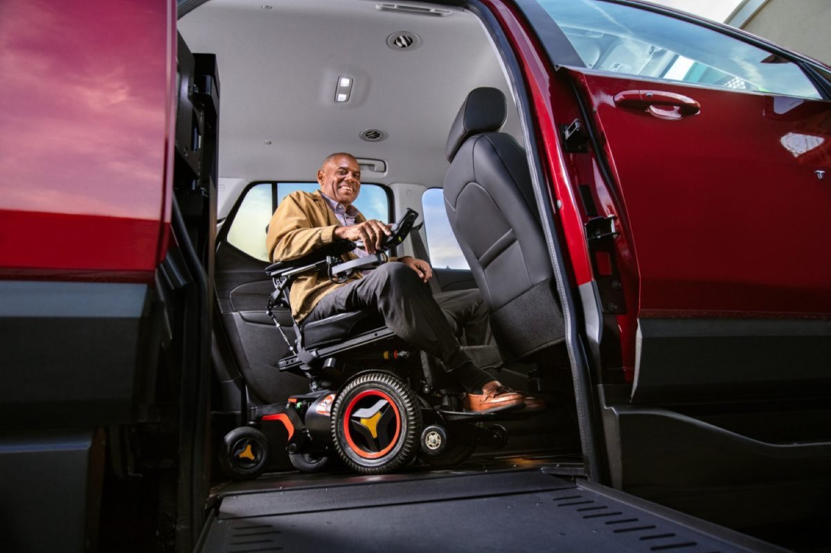 Помогут ли самоуправляемые автомобили инвалидам?
