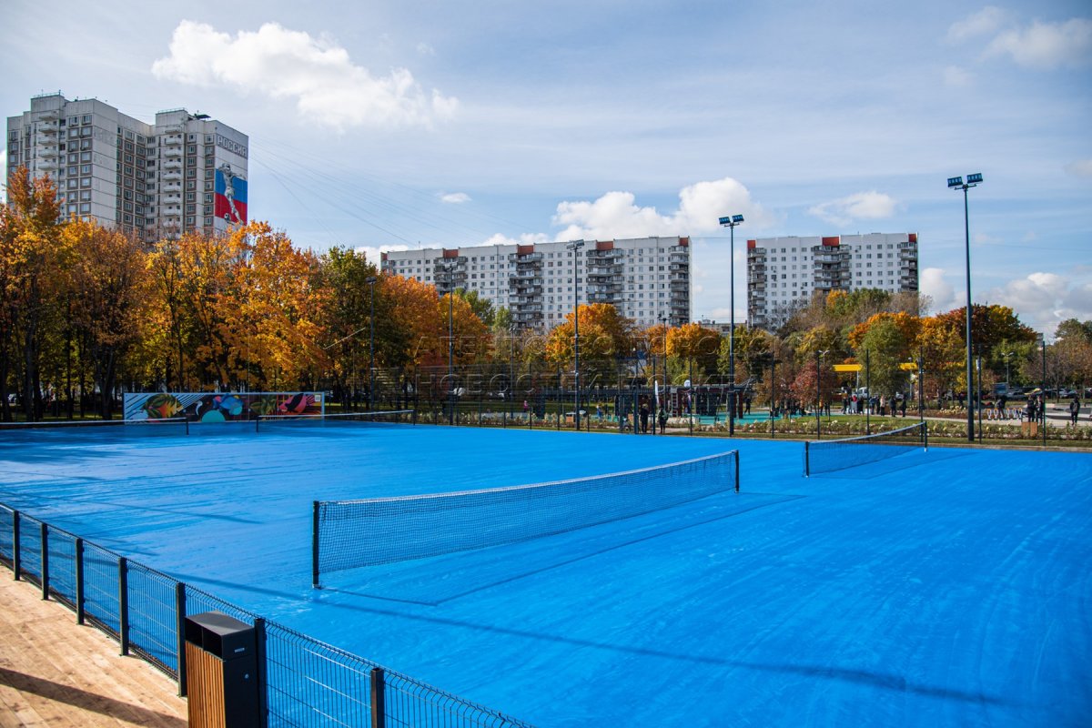 Теннисный корт парк Яуза