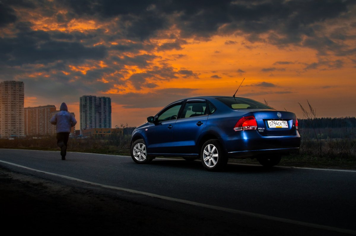 Volkswagen Polo sedan купе(2010)