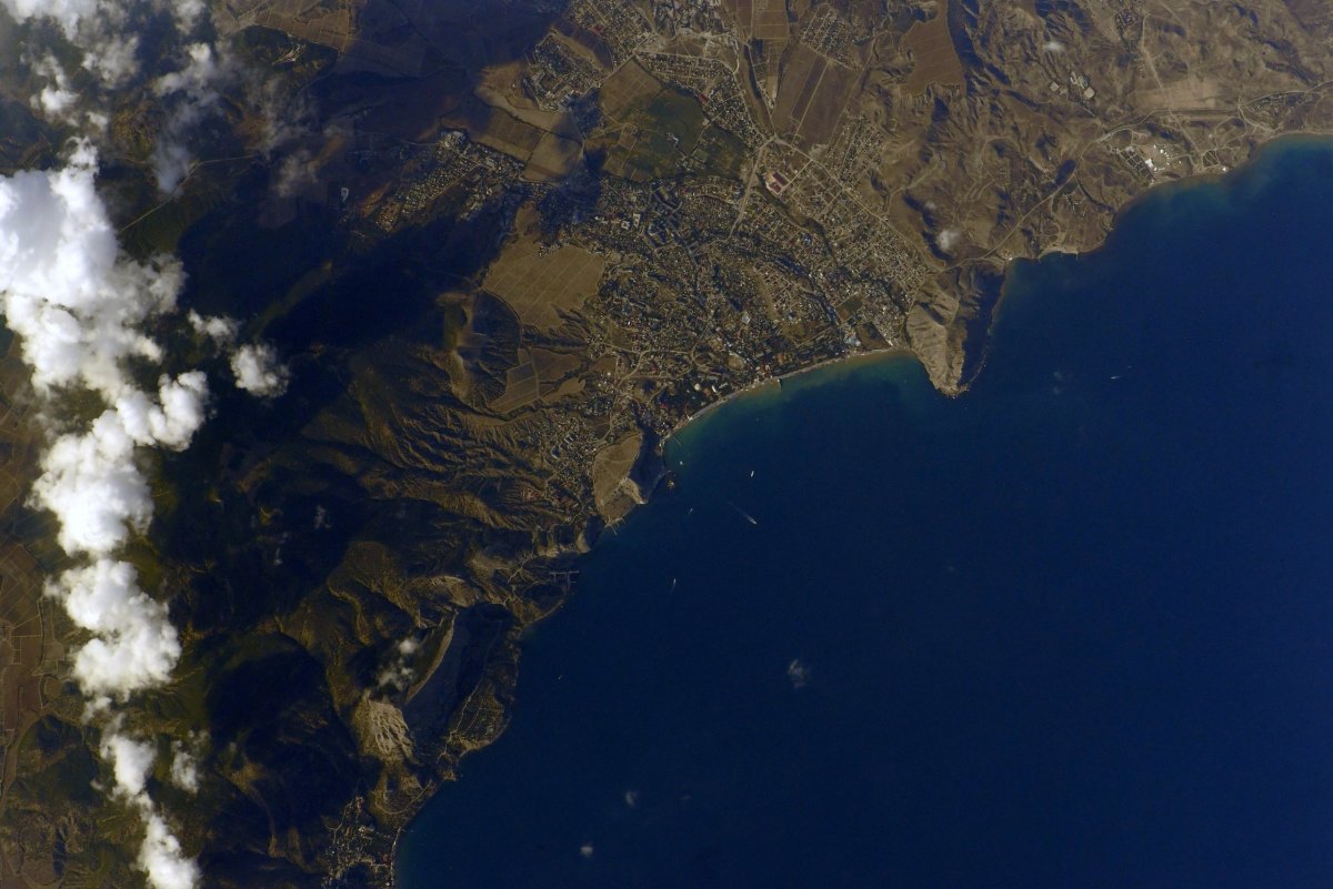 Крымский полуостров снимок из космоса