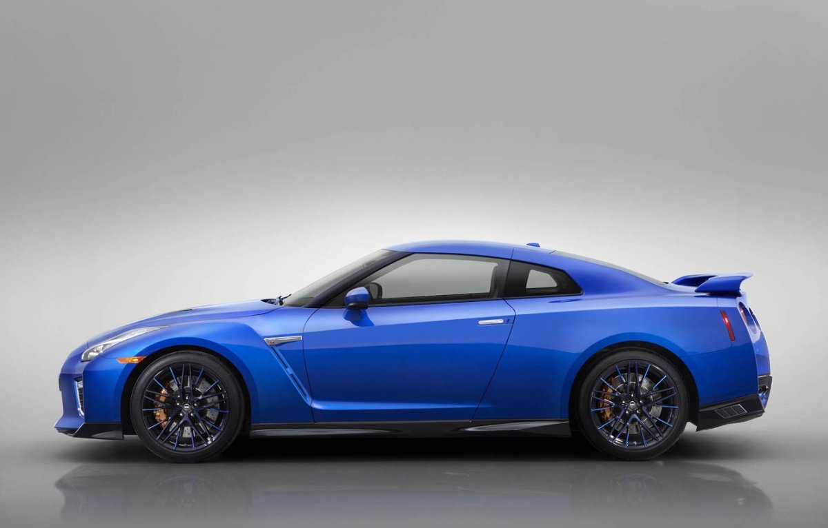 Nissan GTR 50th