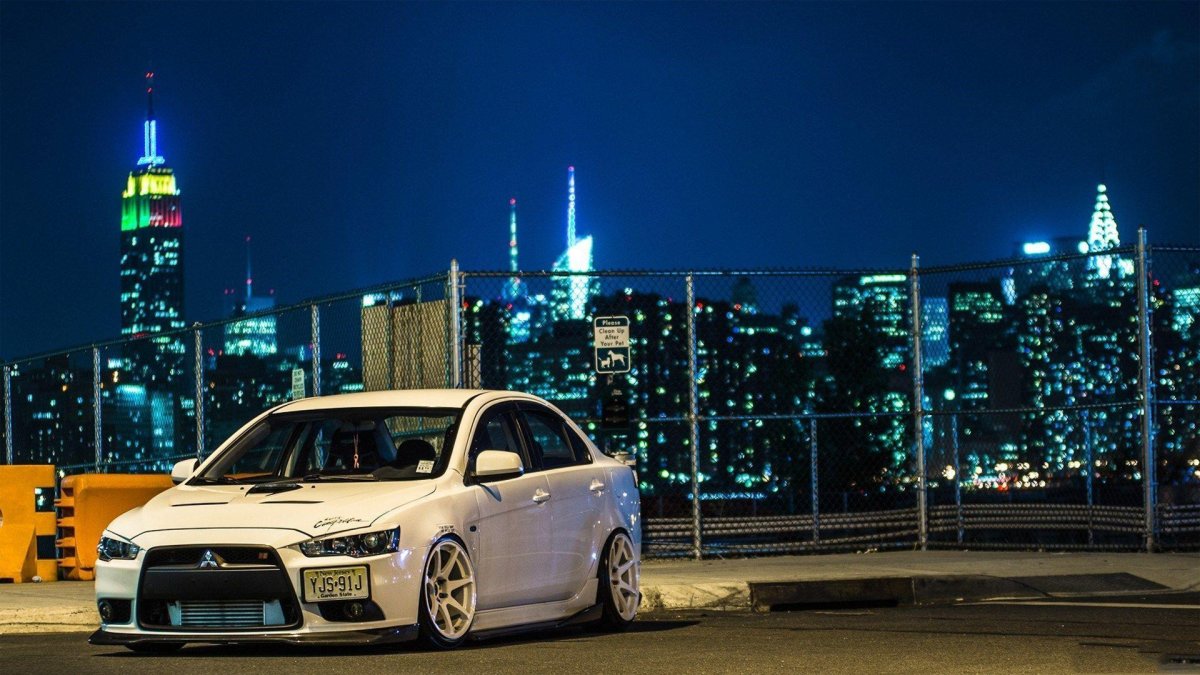 Mitsubishi Lancer EVO X ночь