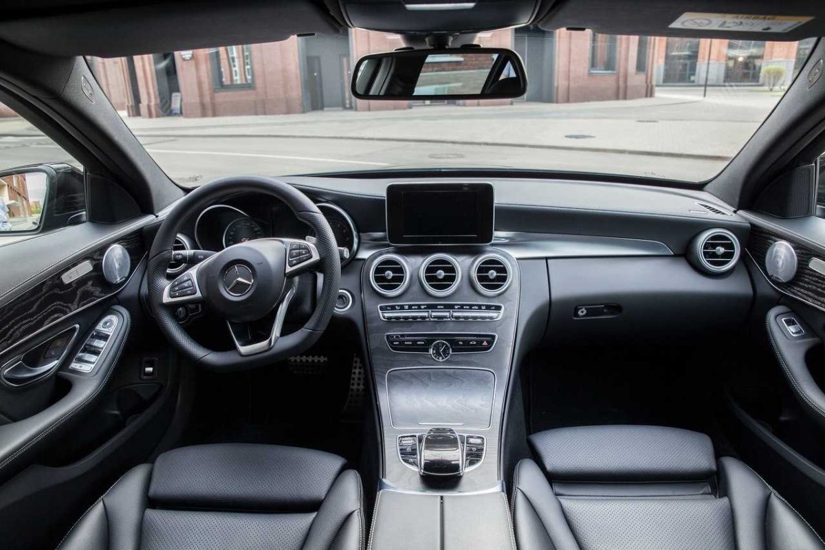 Mercedes Benz c class w205 салон