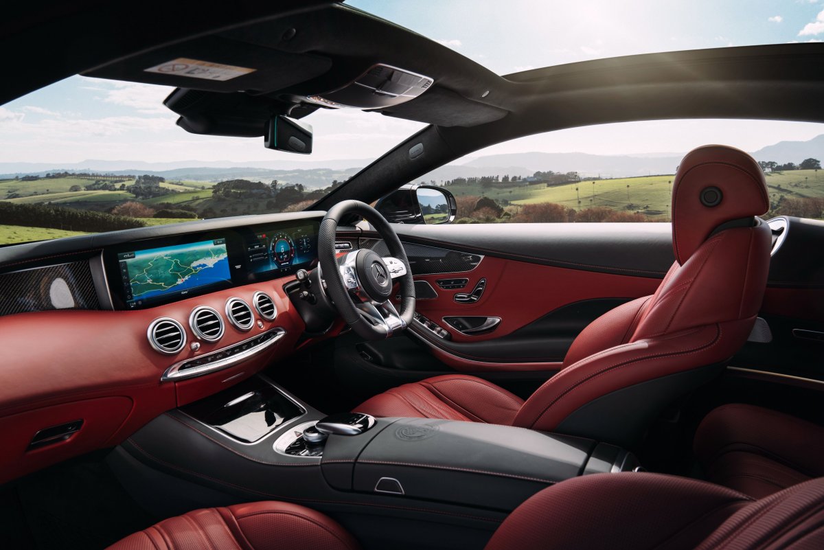 Mercedes Benz s63 Coupe салон