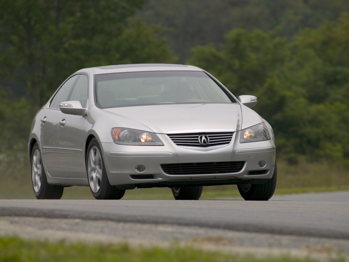 Acura RL машина