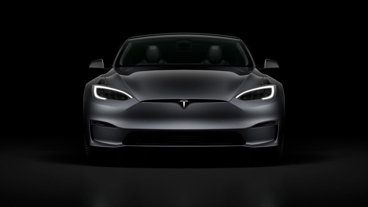 Tesla model s 2021
